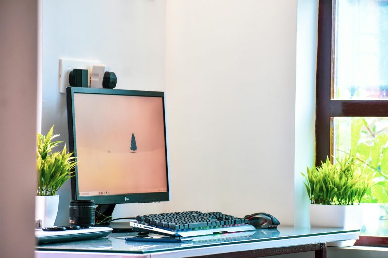 pexels-mstudio-360817-3042508